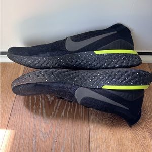Men’s Nike react shoe  size 14. Black and neon yellow.